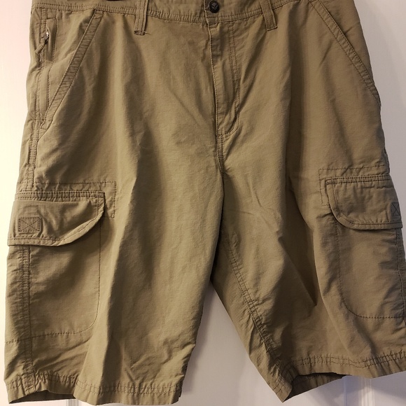 hawke and co viking shorts